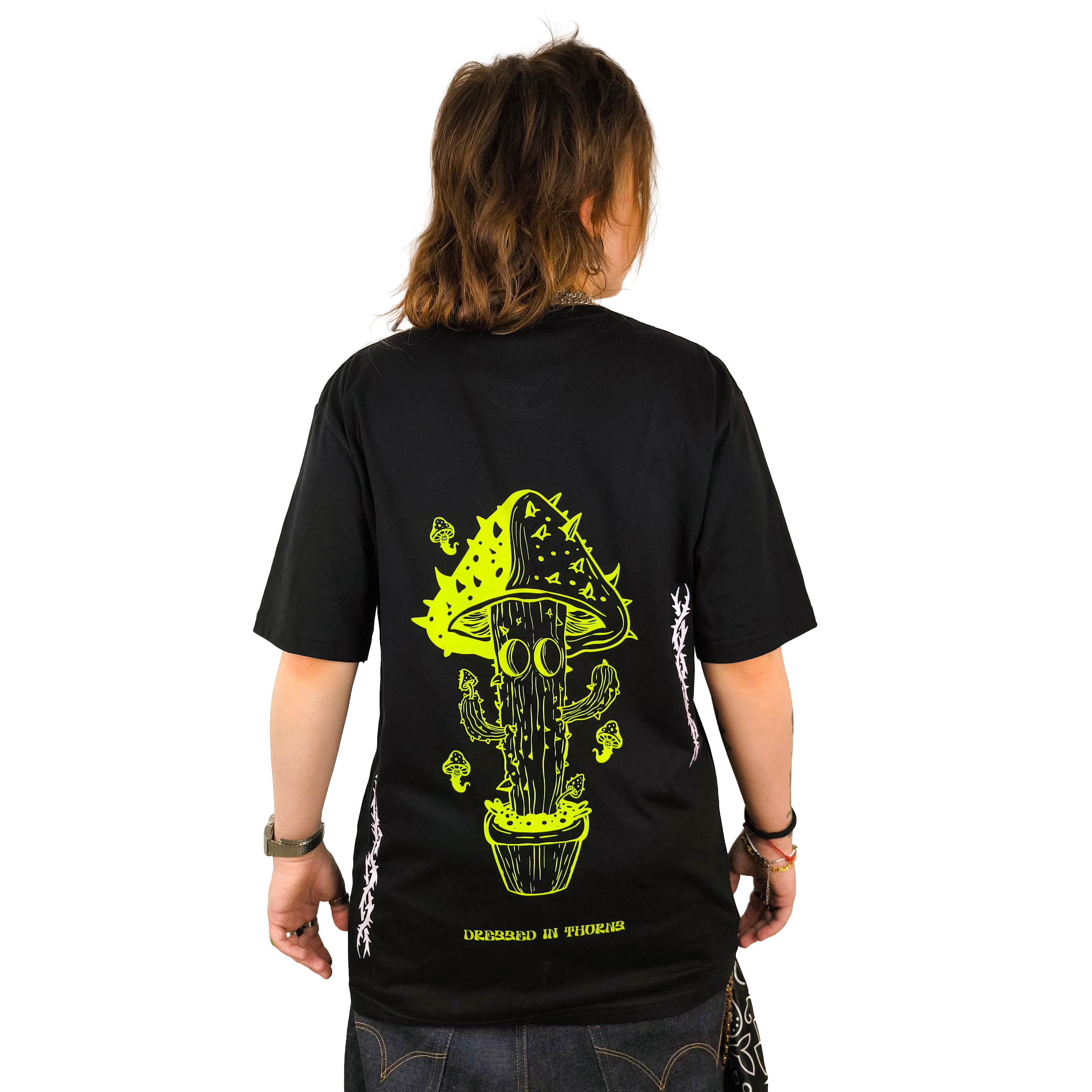T-SHIRT - DRESSED IN THORNS